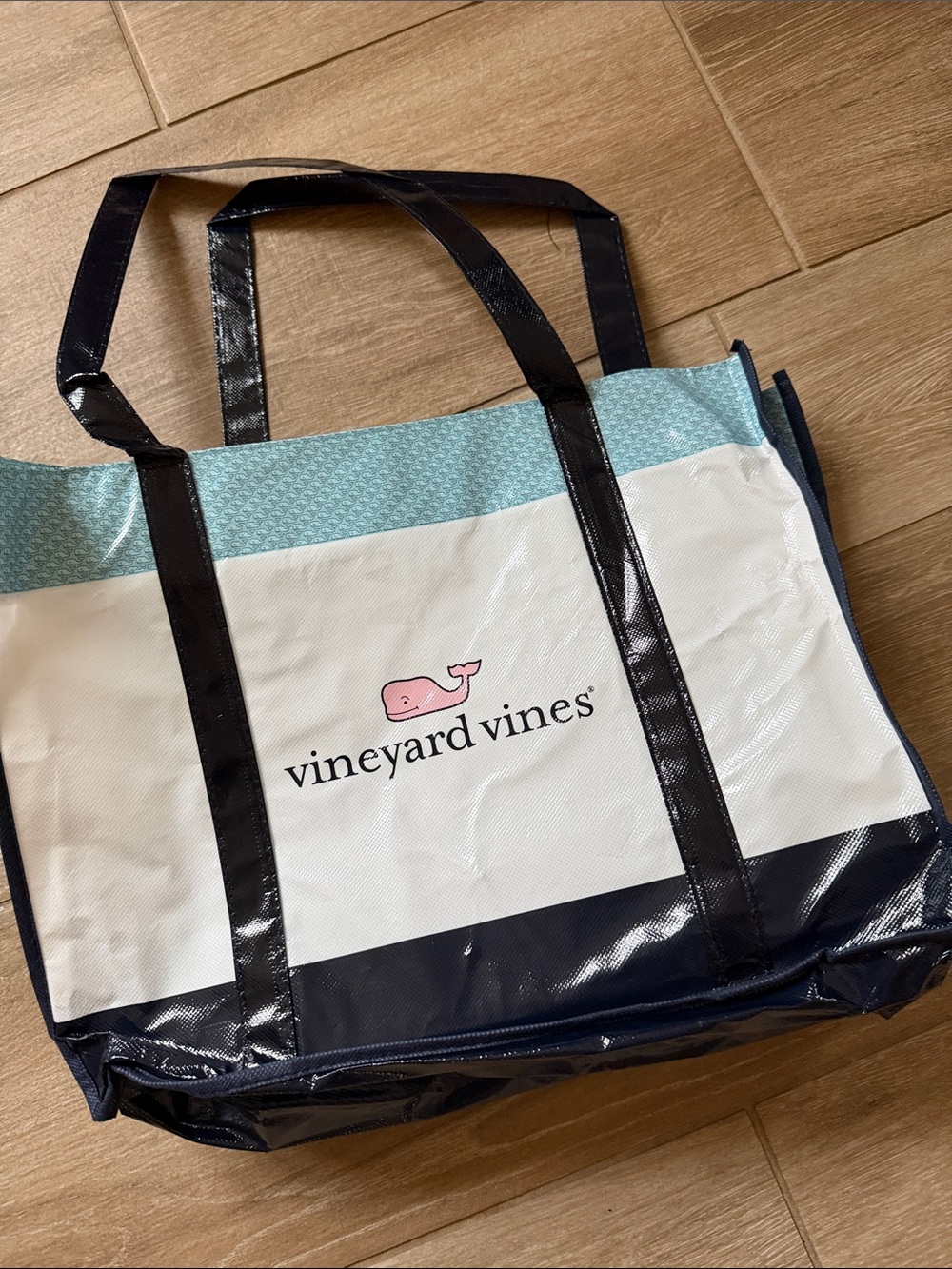 Vineyard Vines Bag